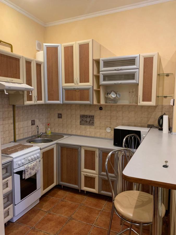 Apartment Miskevycha Lviv Exteriör bild