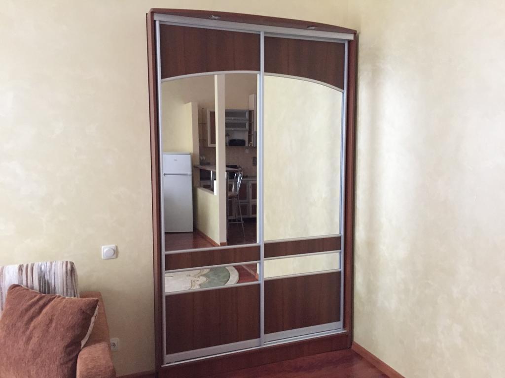 Apartment Miskevycha Lviv Exteriör bild