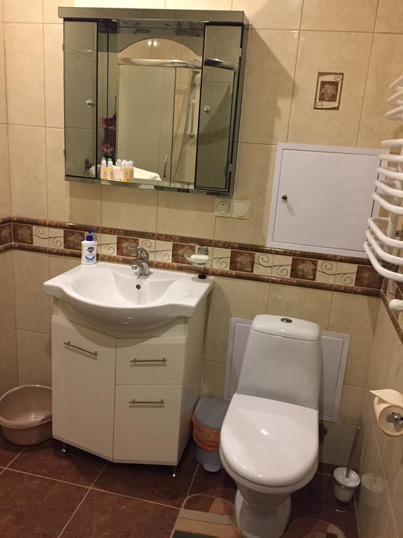Apartment Miskevycha Lviv Exteriör bild